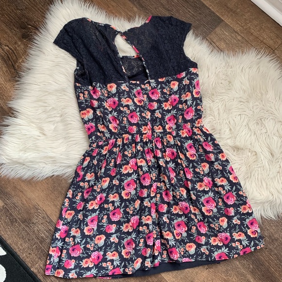 AEO Floral Print Dress - Picture 7 of 8